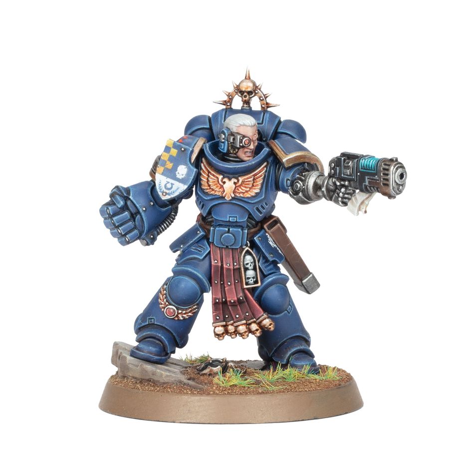 Space Marines Lieutenant | Tables and Towers