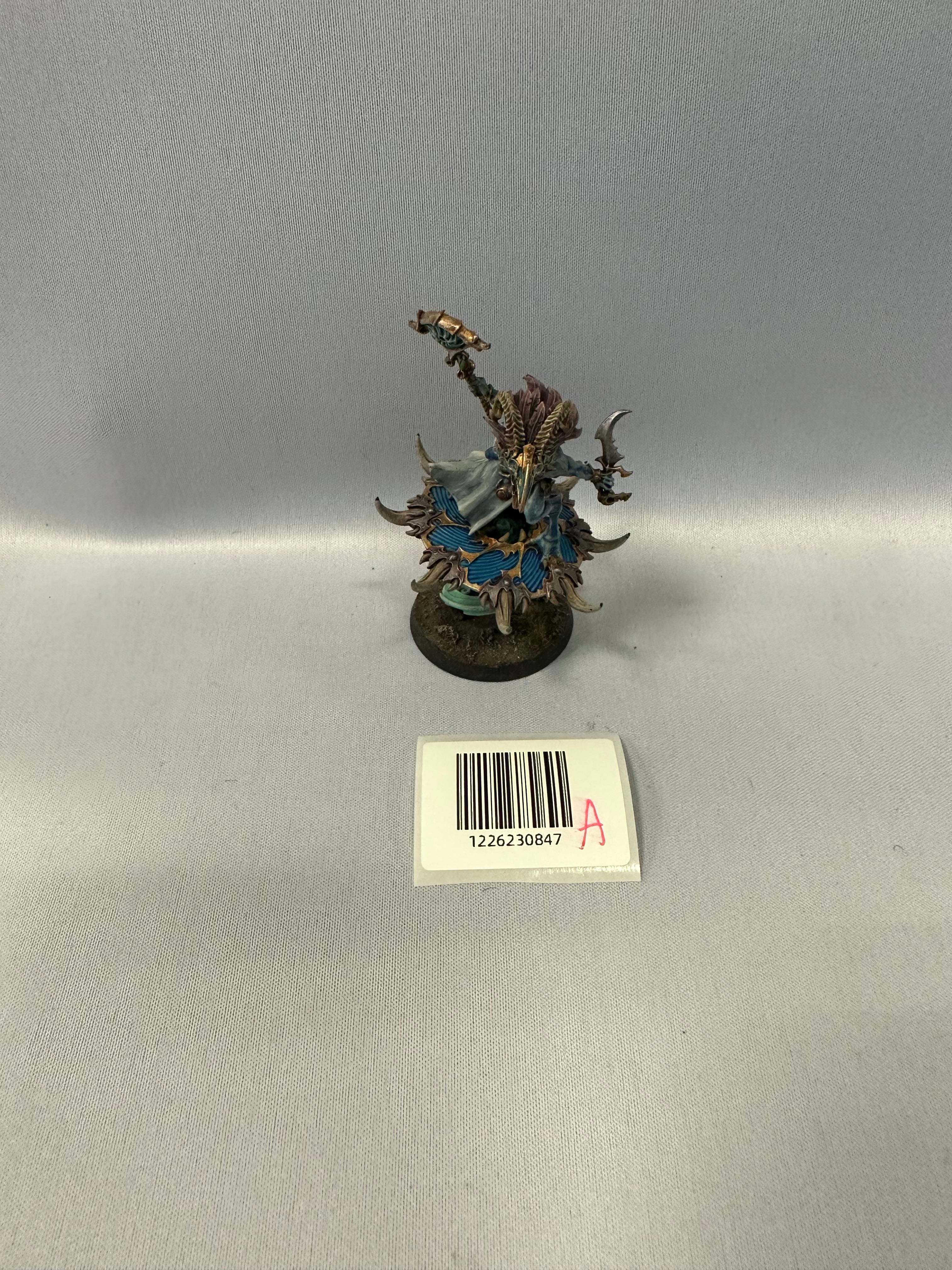 Well Painted Tzaangor Shaman A | Tables and Towers