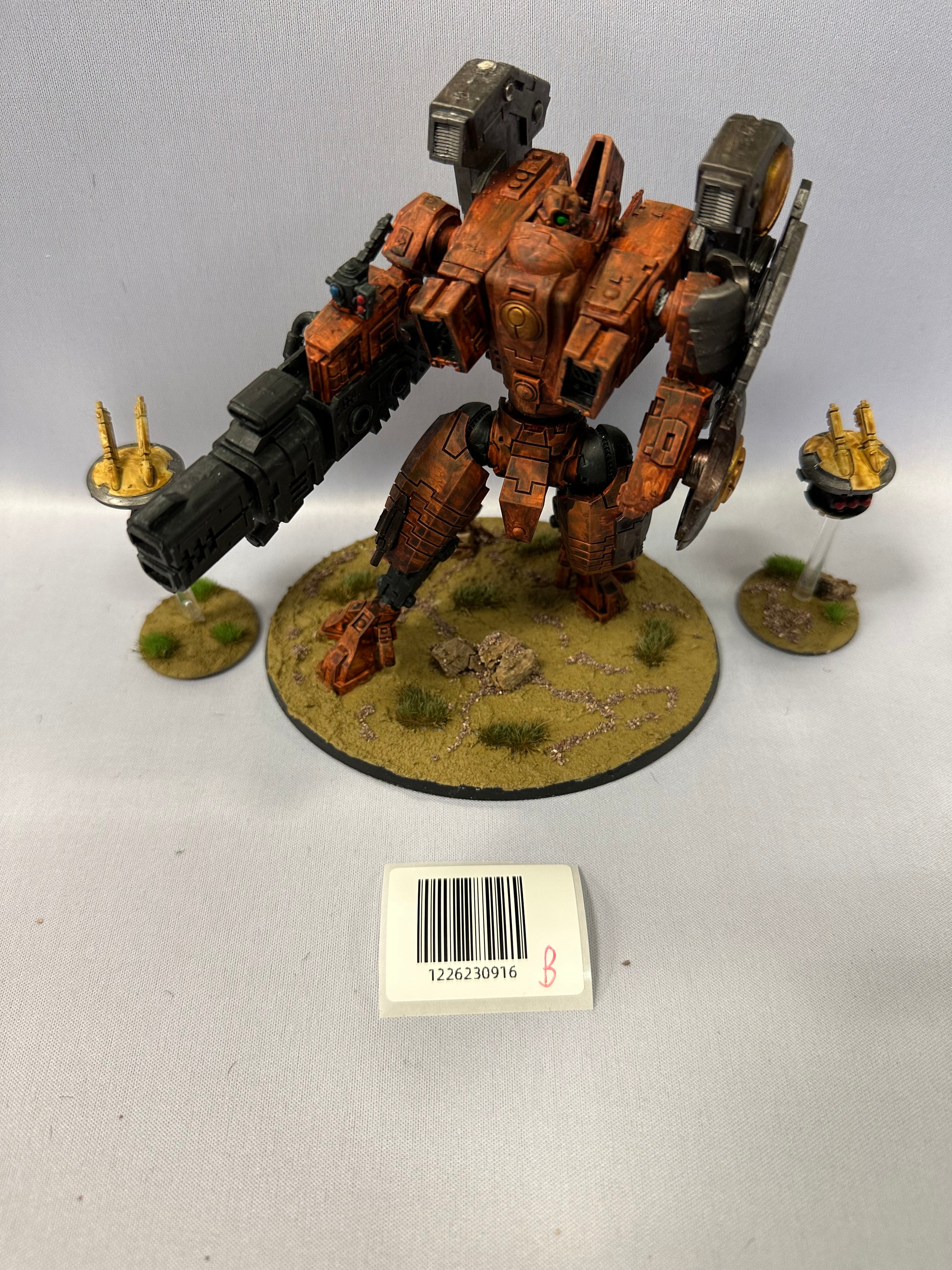 Used Riptide Battlesuit B | Tables and Towers