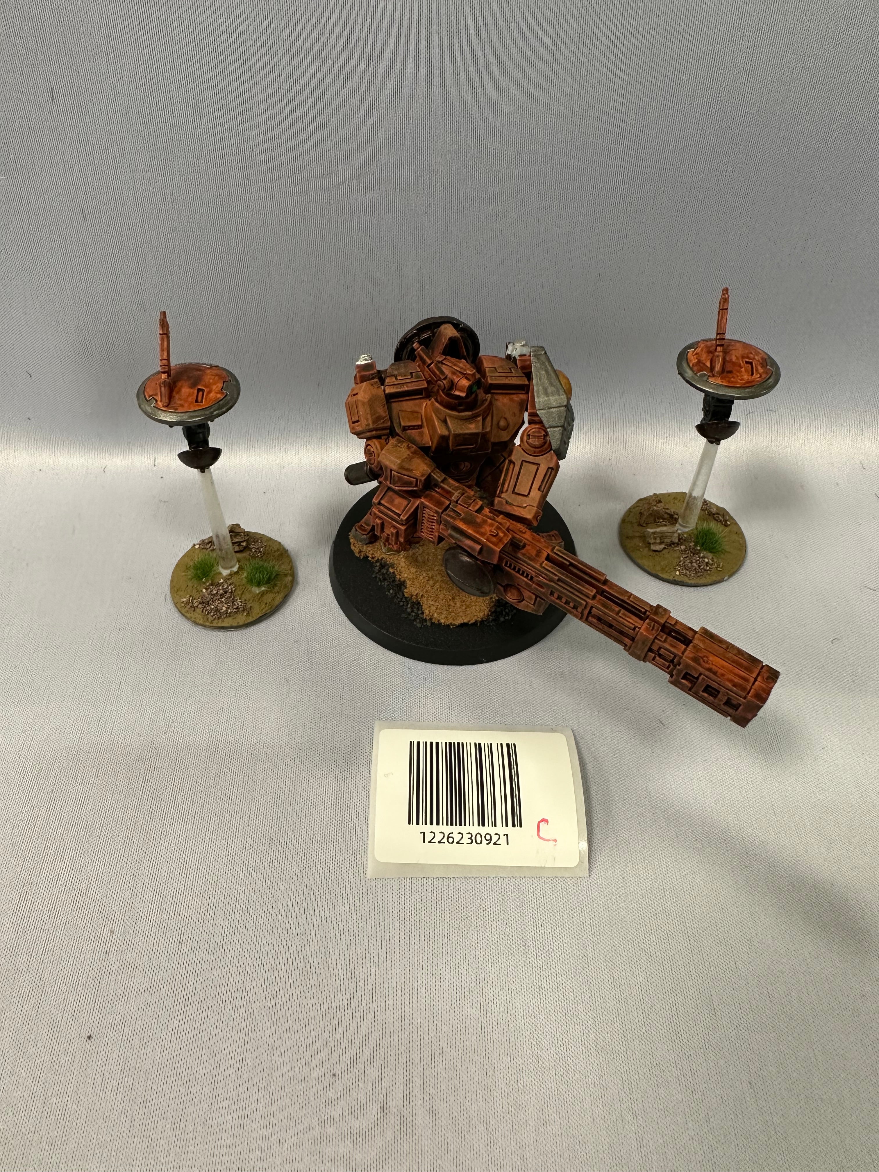 Used Broadside Battlesuit C | Tables and Towers