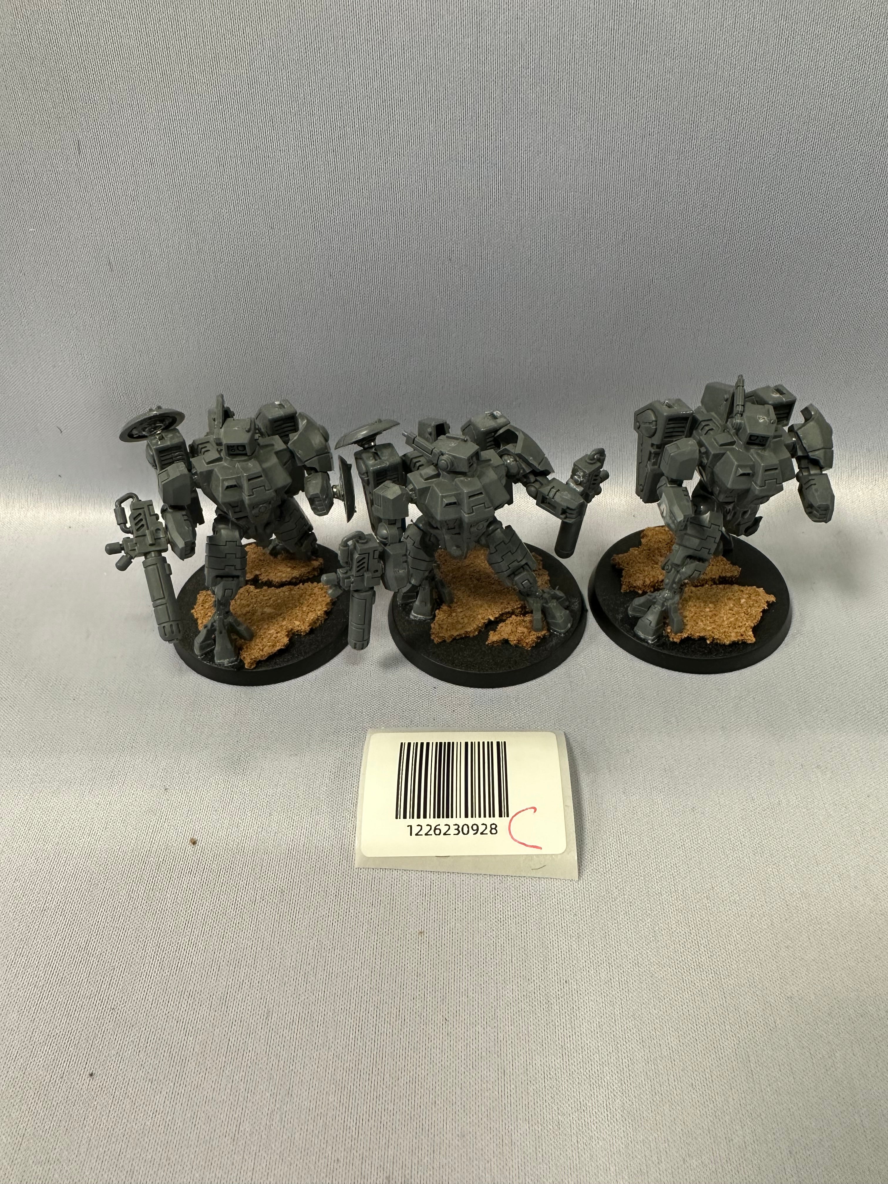 Used Crisis Battlesuits C | Tables and Towers