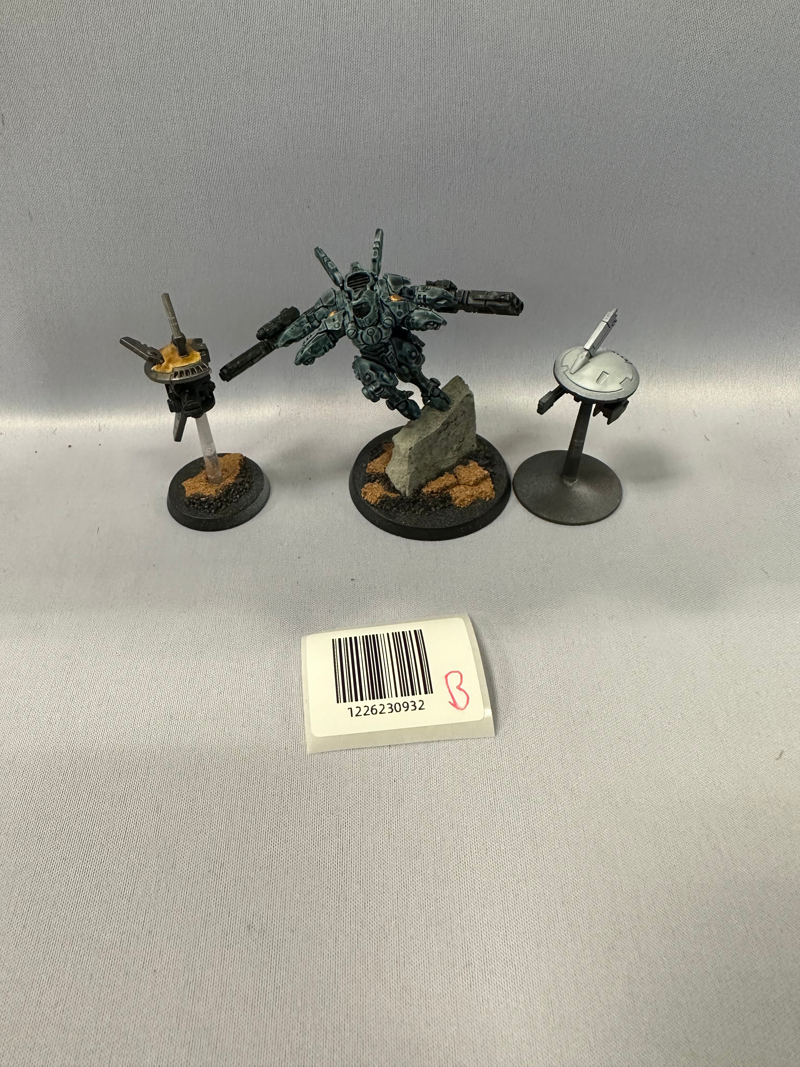 Used Commander Shadowsun B | Tables and Towers