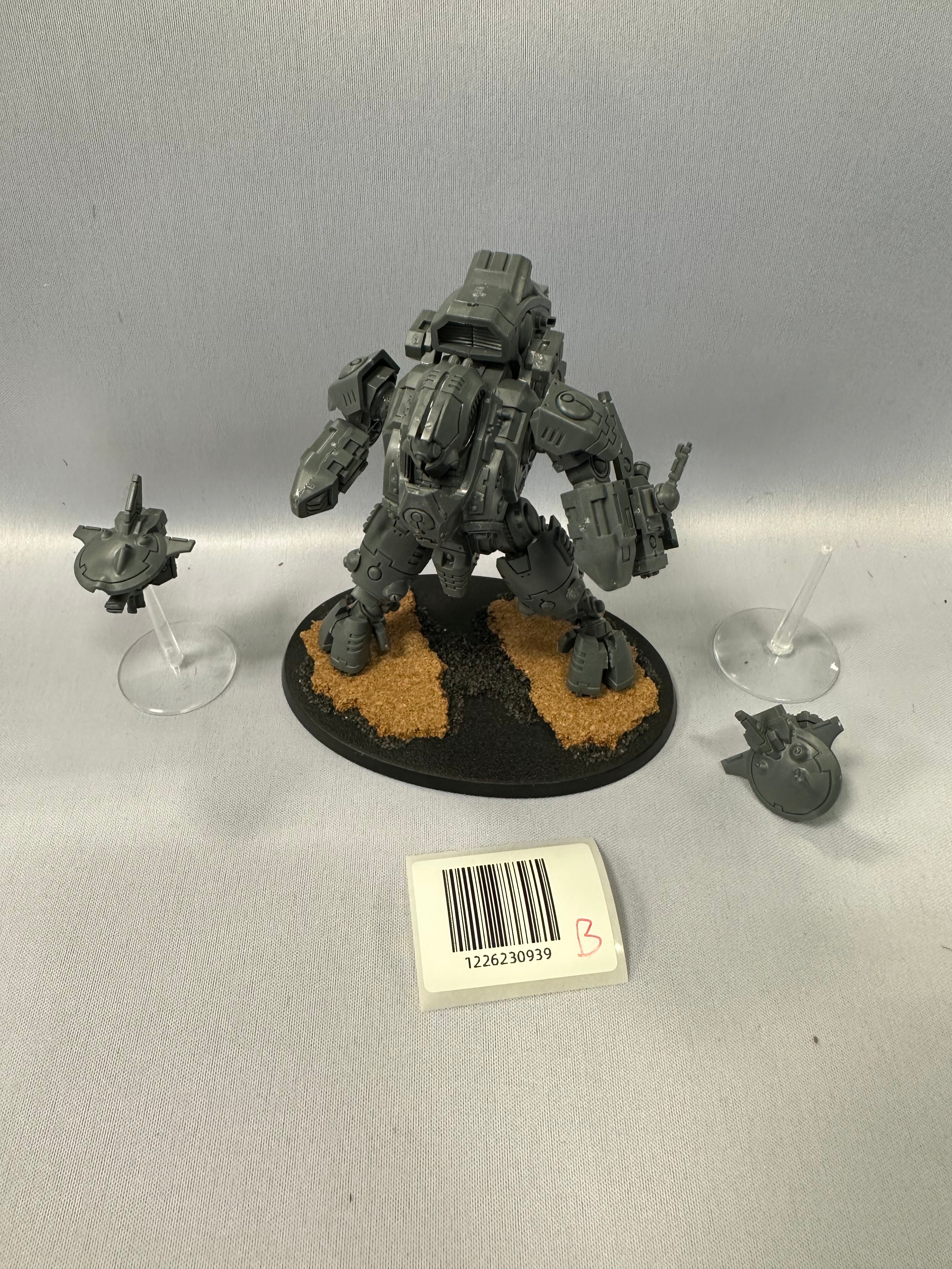 Used Ghostkeel Battlesuit B | Tables and Towers