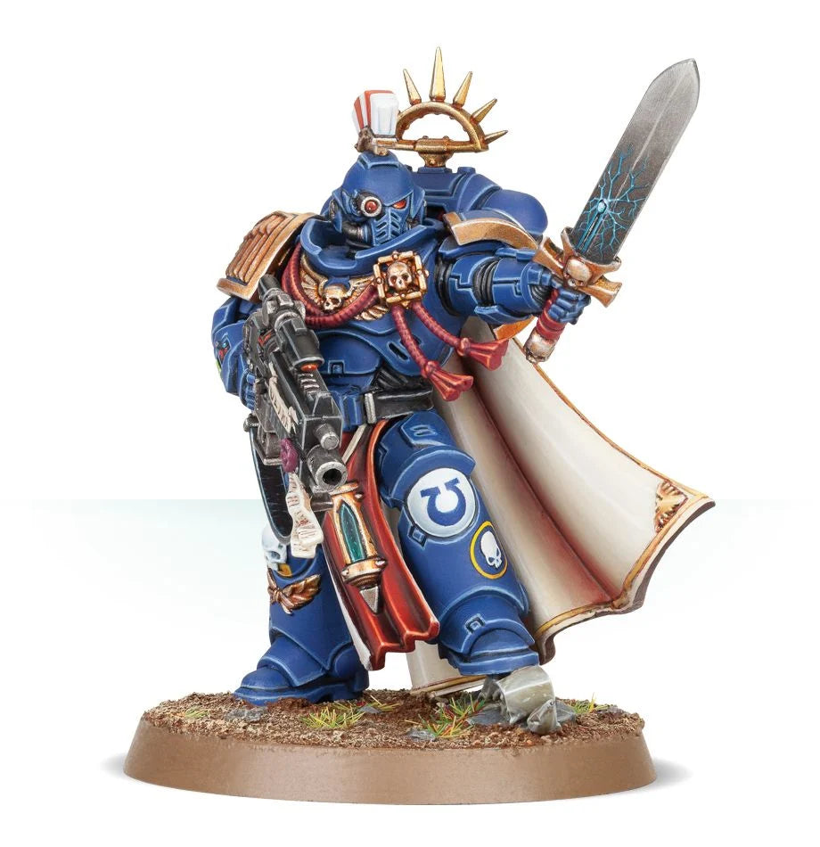 Space Marines: Prismaris Captain | Tables and Towers